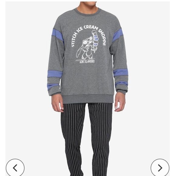Disney Stitch Ice Cream Shoppe Sweatshirt Mens Medium NWT - Picture 2 of 13